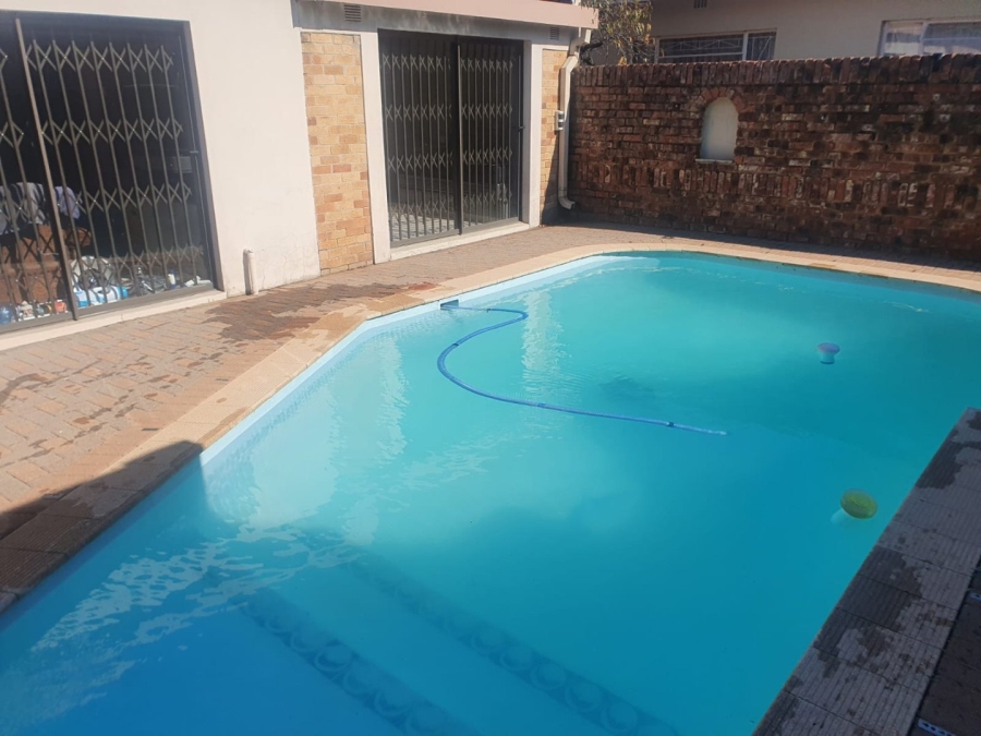 To Let 6 Bedroom Property for Rent in Jan Cillierspark Free State